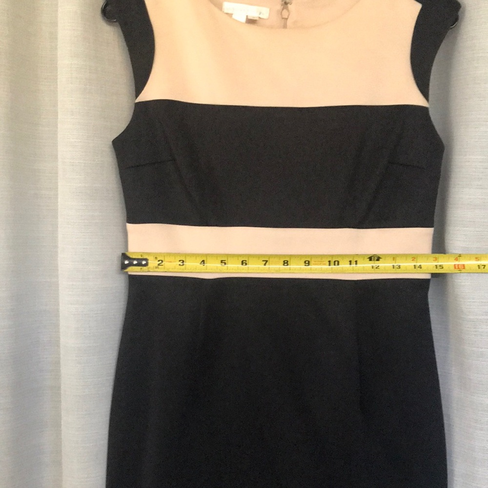 Dress - Picture 3 of 6